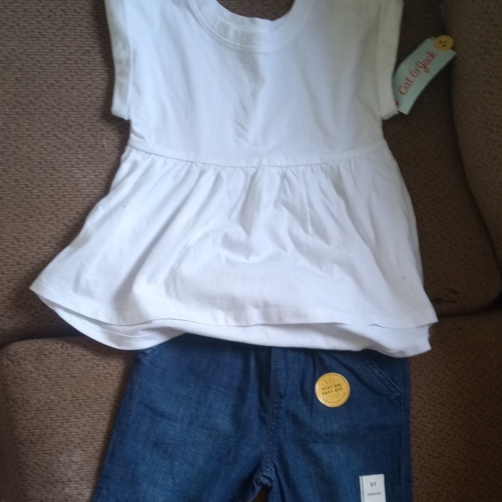 White Kids Shirt 4t + Joggers 5t by Cat & Jack
